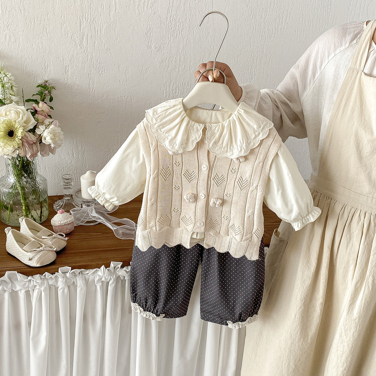 Spring New Infant Knit Outerwear Set for Girls Sweater Jacket Shirt Polka Dot Pants Three-Piece Set