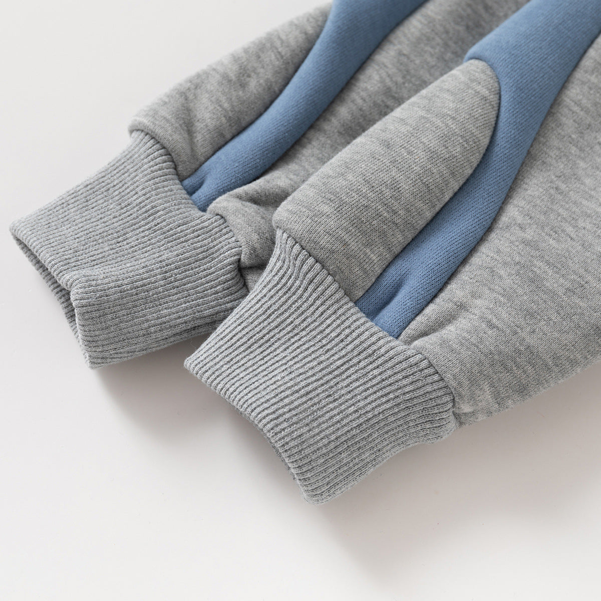Kurtis Lounge Set